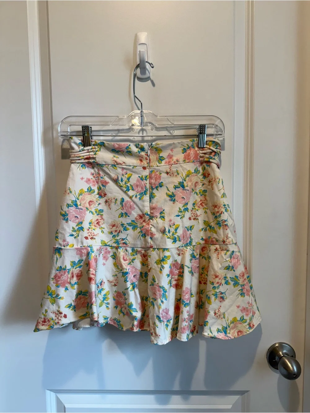 Zara Floral Cream Mini Skirt with Pink Blooms Size Small